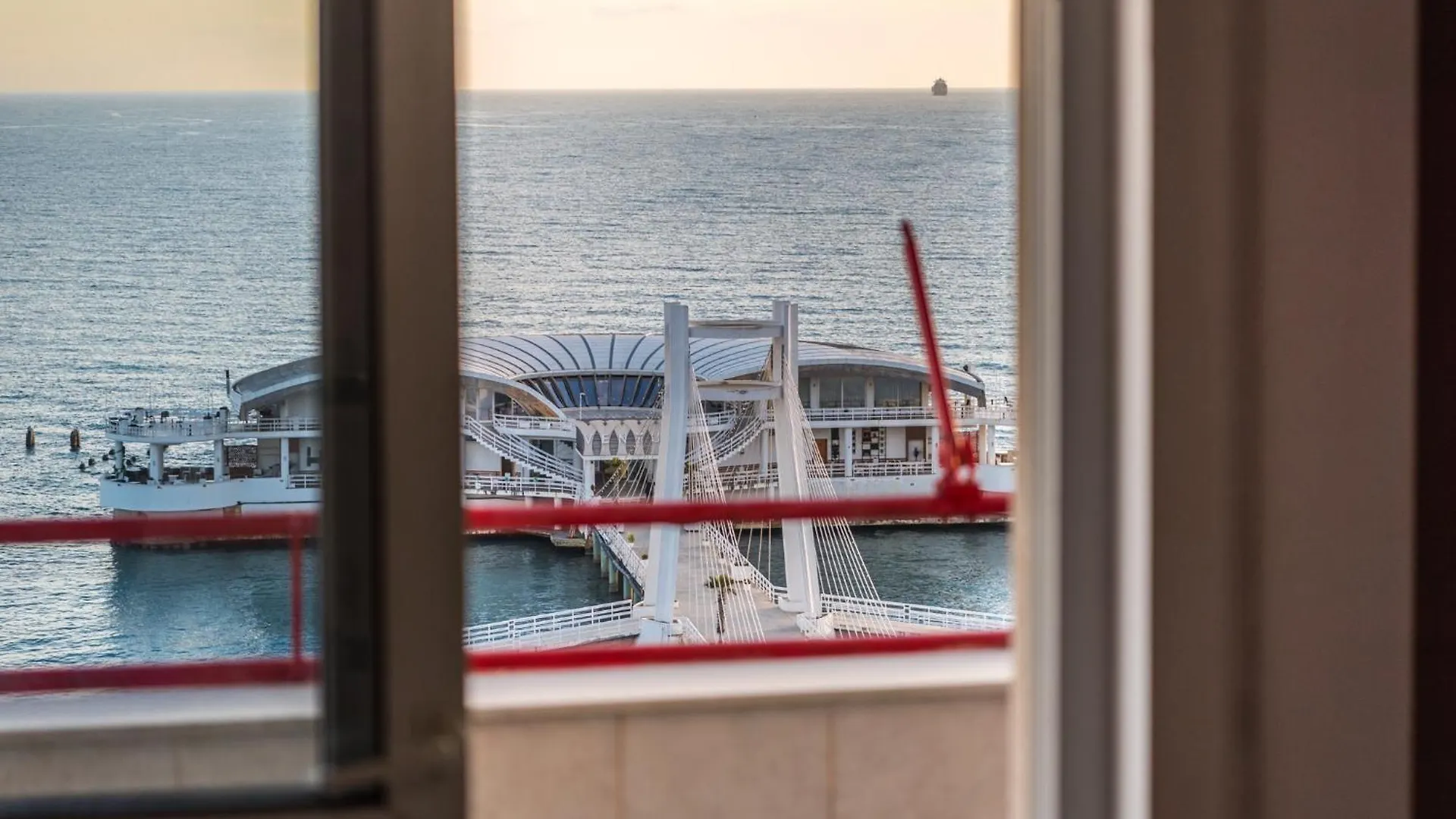 Aria Apartment Durrës 0*,